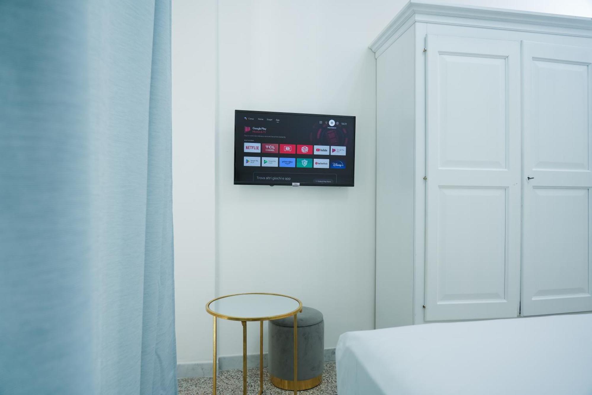 La Casa In Centro Hotel Салерно Екстериор снимка
